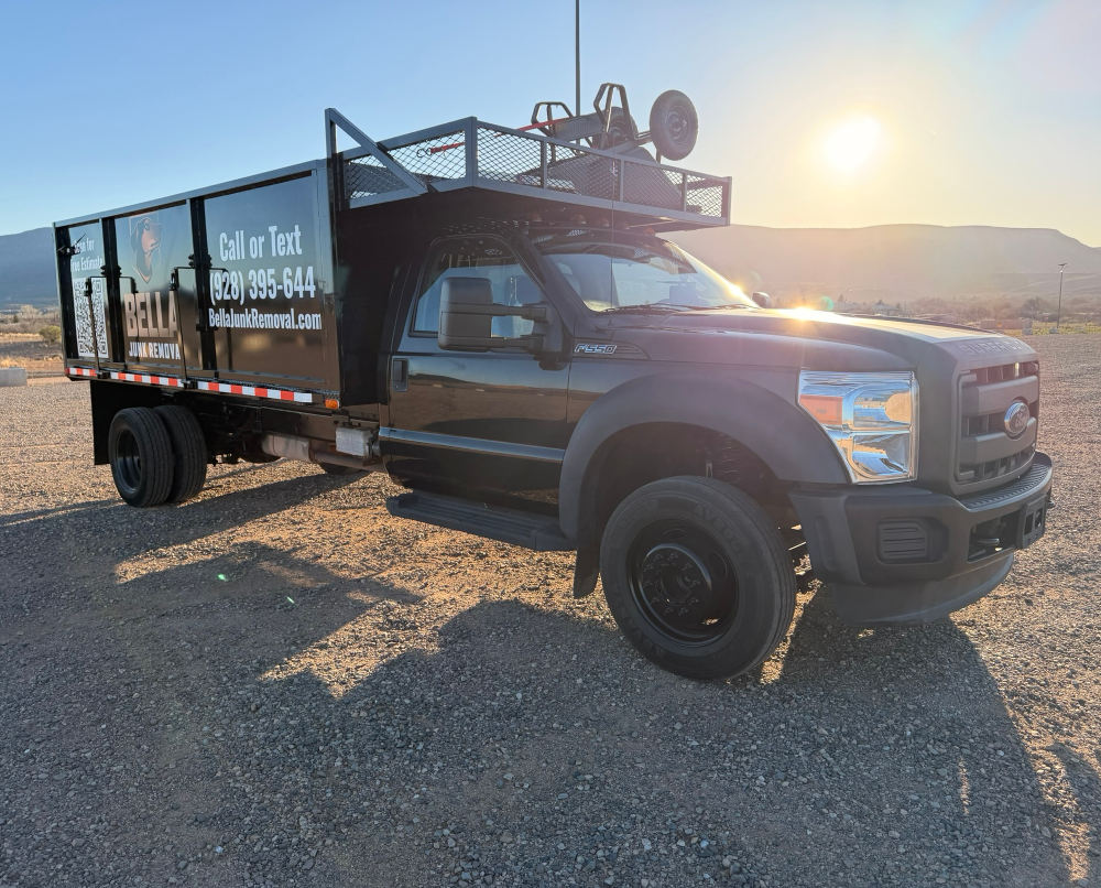 bella junk removal dump truck